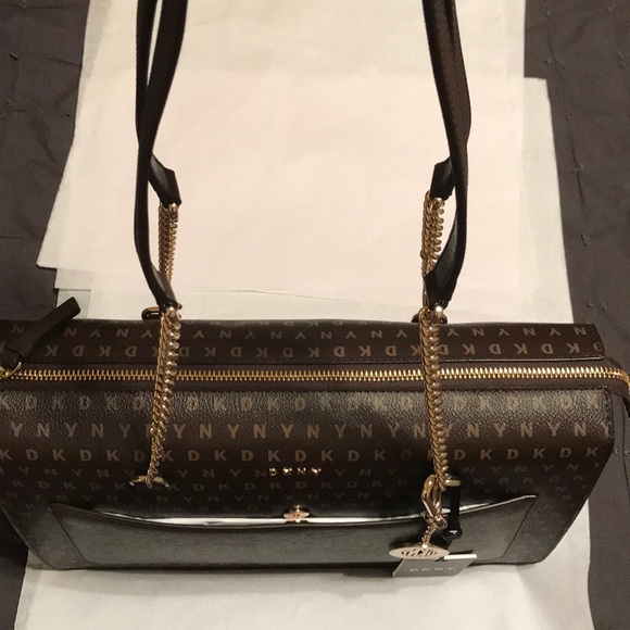 DKNY Monogrammed Handbag - Picture 7 of 7